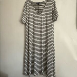 Lane Bryant Striped Maxi Dress in Gray and White Women's Plus Size 18/20